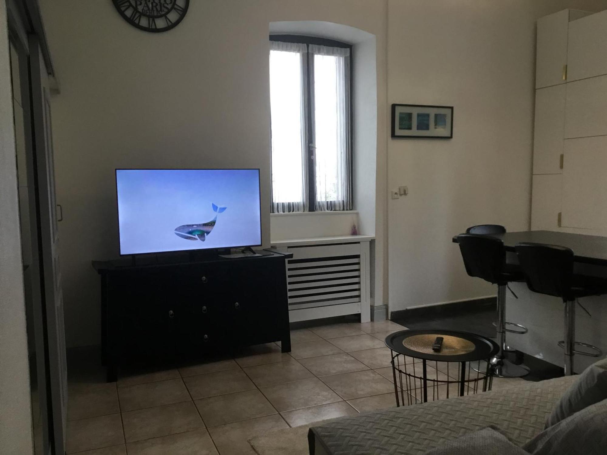 A Cote De Geneve 1 Apartment